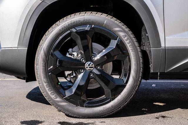 2025 Volkswagen Taos 1.5T SEL