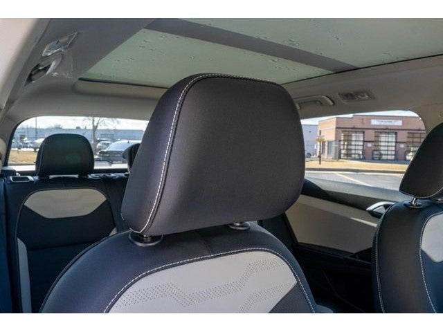 2025 Volkswagen Taos 1.5T SEL