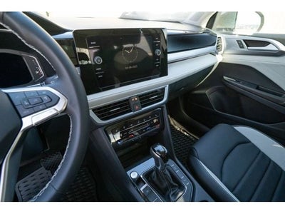 2025 Volkswagen Taos 1.5T SEL
