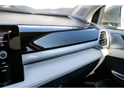 2025 Volkswagen Taos 1.5T SEL