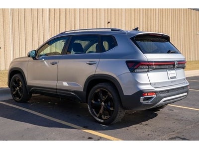 2025 Volkswagen Taos 1.5T SEL