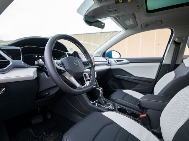 2026 Volkswagen Taos 1.5T SEL