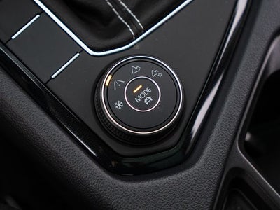 2026 Volkswagen Taos 1.5T SEL