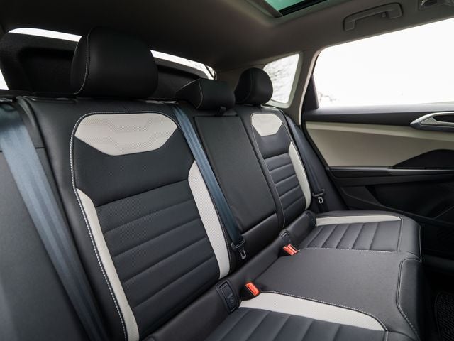 2026 Volkswagen Taos 1.5T SEL