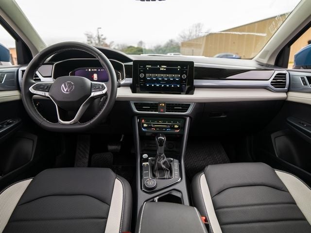 2026 Volkswagen Taos 1.5T SEL