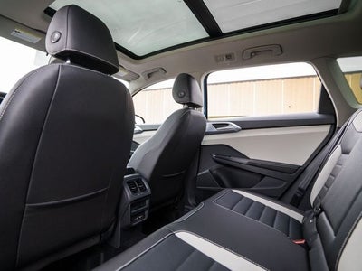 2026 Volkswagen Taos 1.5T SEL