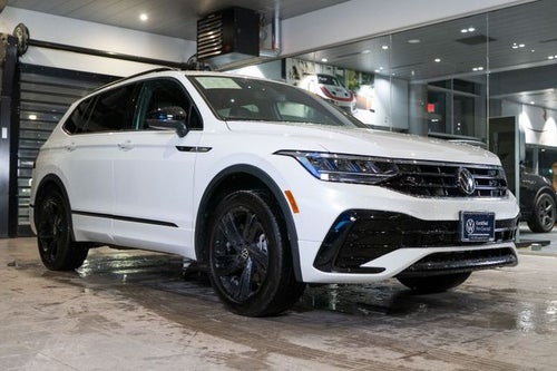 2024 Volkswagen Tiguan 2.0T SE R-Line Black