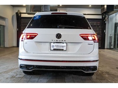2024 Volkswagen Tiguan 2.0T SE R-Line Black