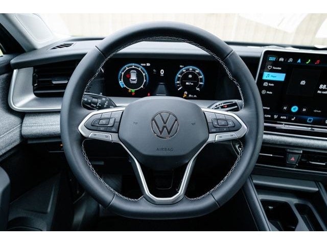 2025 Volkswagen Tiguan 2.0T S