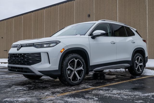 2026 Volkswagen Tiguan 2.0T SE