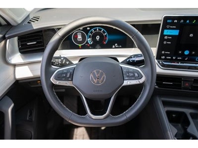 2025 Volkswagen Tiguan 2.0T SE