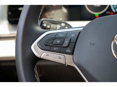 2025 Volkswagen Tiguan 2.0T SE