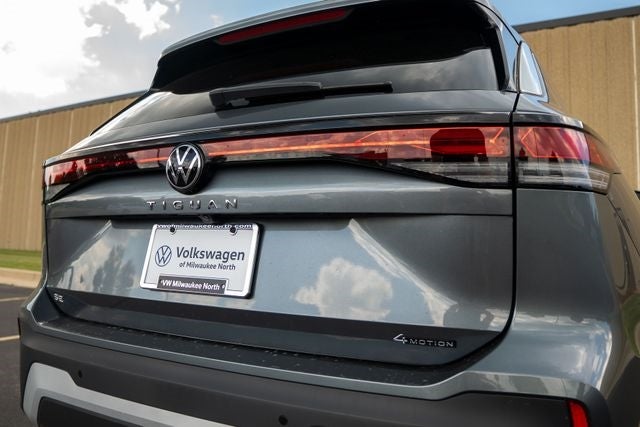2025 Volkswagen Tiguan 2.0T SE