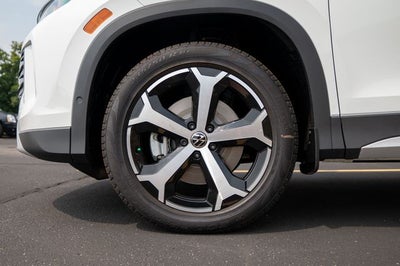 2025 Volkswagen Tiguan 2.0T SE