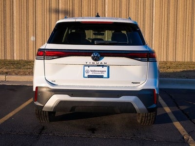 2026 Volkswagen Tiguan 2.0T SE