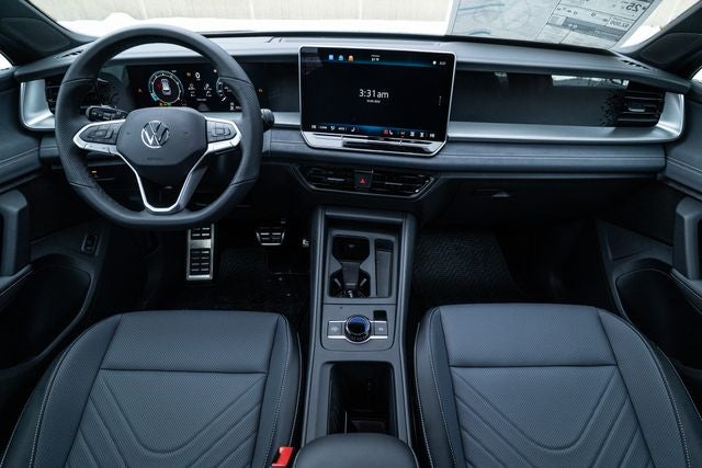 2026 Volkswagen Tiguan 2.0T SE R-Line Black