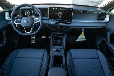 2026 Volkswagen Tiguan 2.0T SE R-Line Black