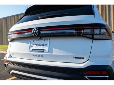 2025 Volkswagen Taos 1.5T SE
