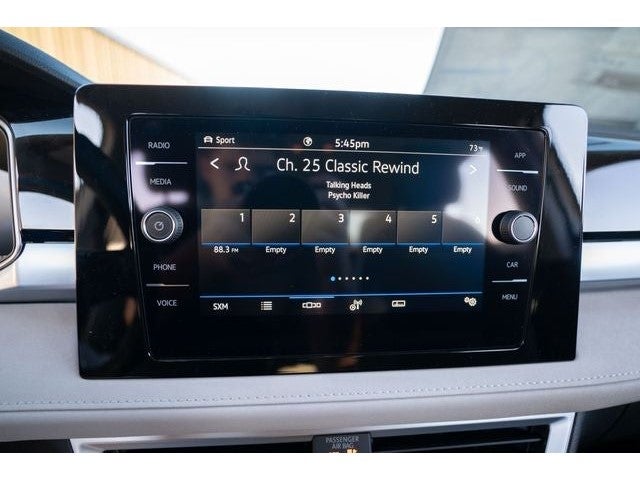 2025 Volkswagen Taos 1.5T SE