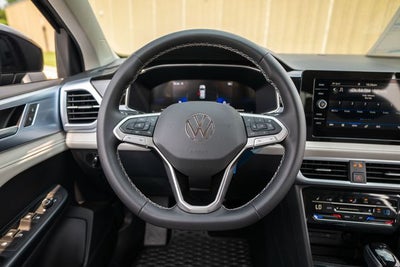 2025 Volkswagen Taos 1.5T SE