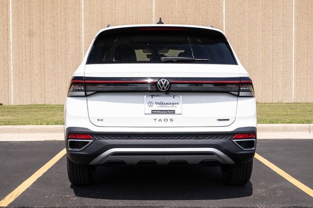 2025 Volkswagen Taos 1.5T SE