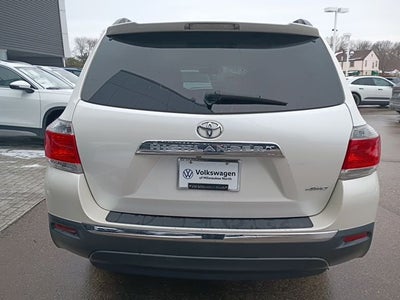2013 Toyota Highlander SE