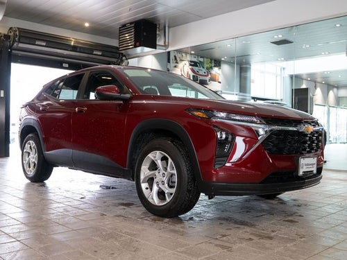 2025 Chevrolet Trax LS