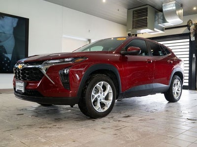 2025 Chevrolet Trax LS