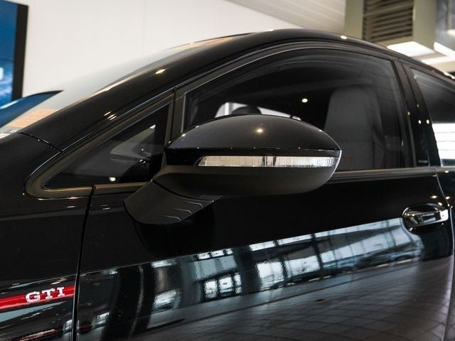 2024 Volkswagen Golf GTI Autobahn