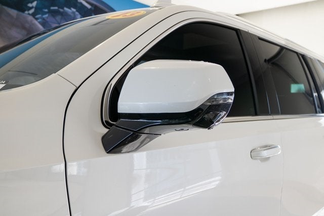 2023 Cadillac Escalade ESV Premium