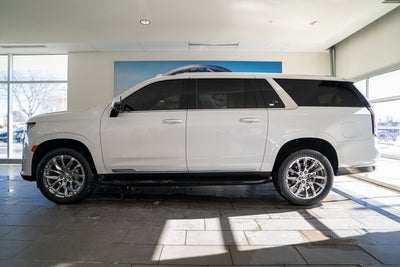 2023 Cadillac Escalade ESV Premium