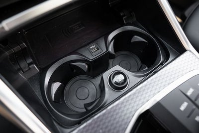 2025 BMW 3 Series 330i xDrive