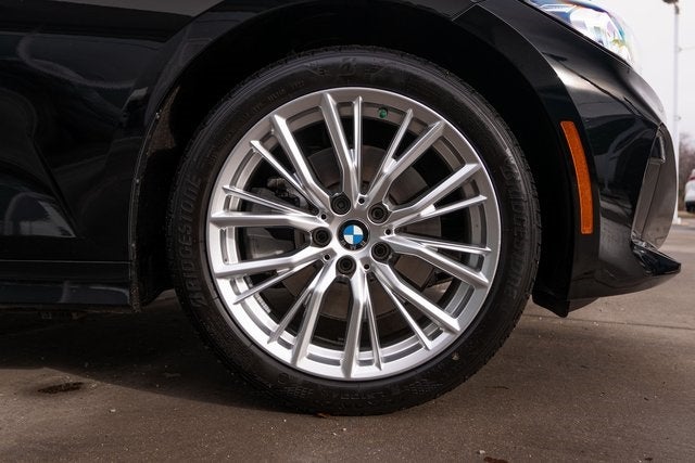 2023 BMW 3 Series 330i xDrive