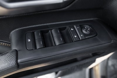 2025 Toyota Tacoma Hybrid Trailhunter