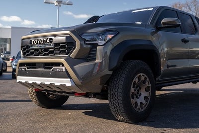 2025 Toyota Tacoma Hybrid Trailhunter