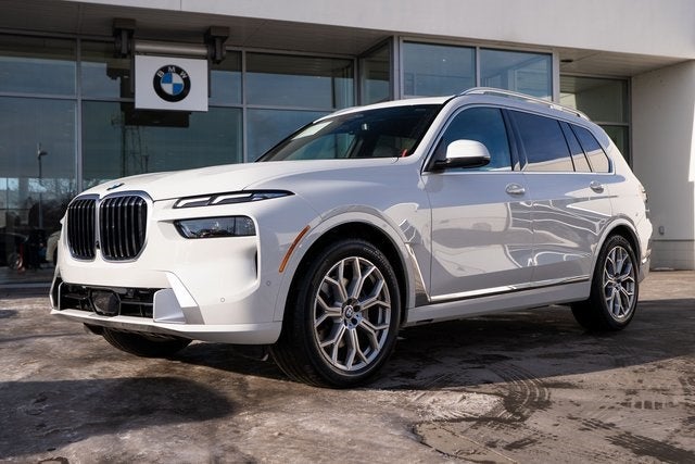 2023 BMW X7 xDrive40i