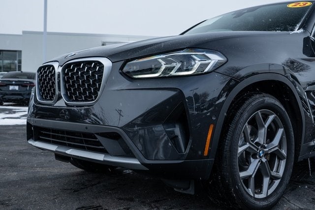 2023 BMW X4 xDrive30i