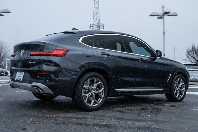 2023 BMW X4 xDrive30i