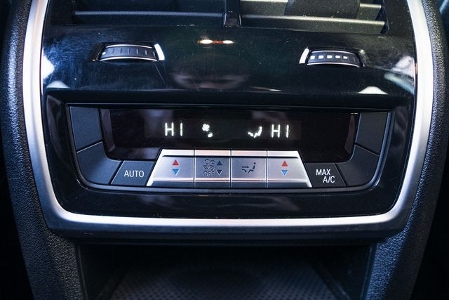 2021 BMW X6 xDrive40i