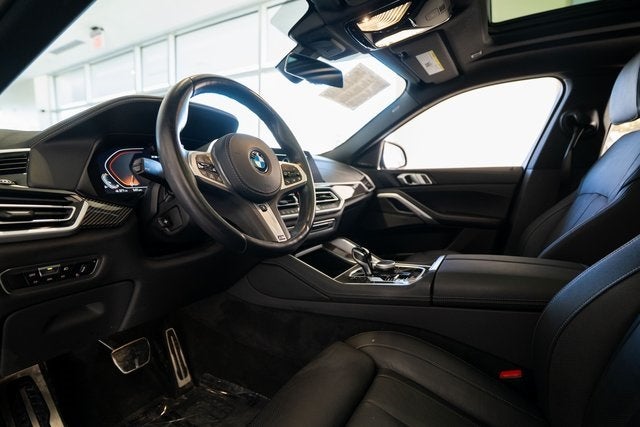 2022 BMW X6 M50i