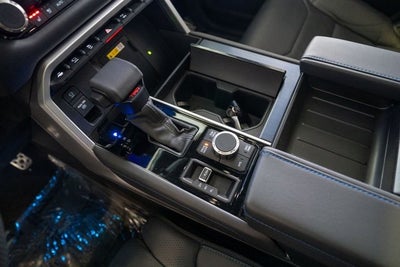 2024 Toyota Sequoia Platinum