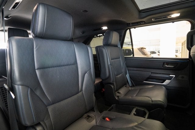 2024 Toyota Sequoia Platinum