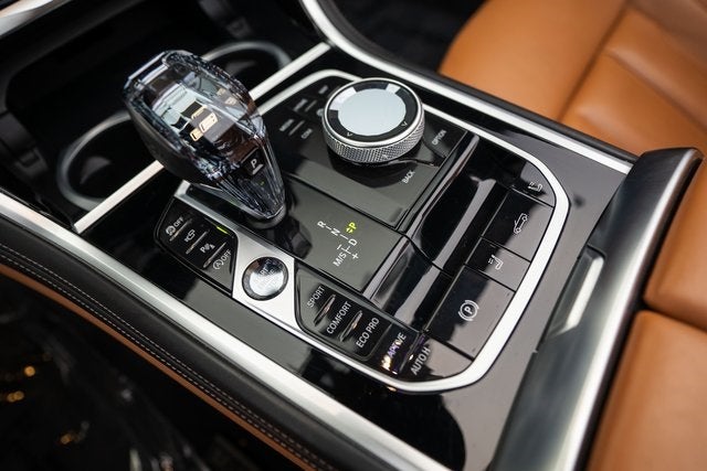 2023 BMW 8 Series 840i