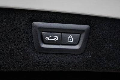 2023 BMW 8 Series 840i