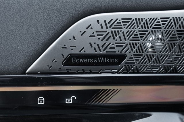 2025 BMW i5 xDrive40