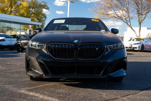 2025 BMW i5 xDrive40