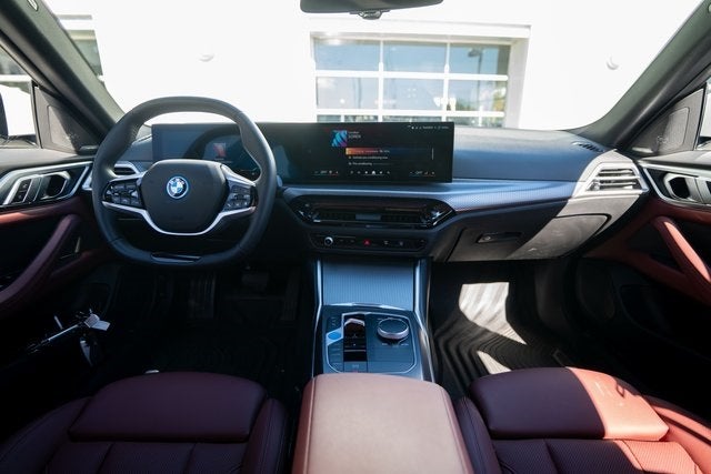 2025 BMW i4 eDrive40