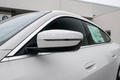 2025 BMW i4 xDrive40