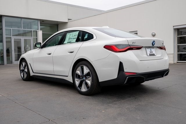 2025 BMW i4 xDrive40