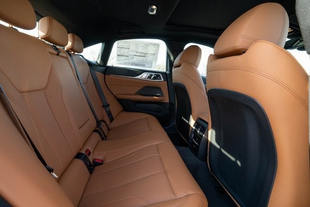 2025 BMW i4 xDrive40